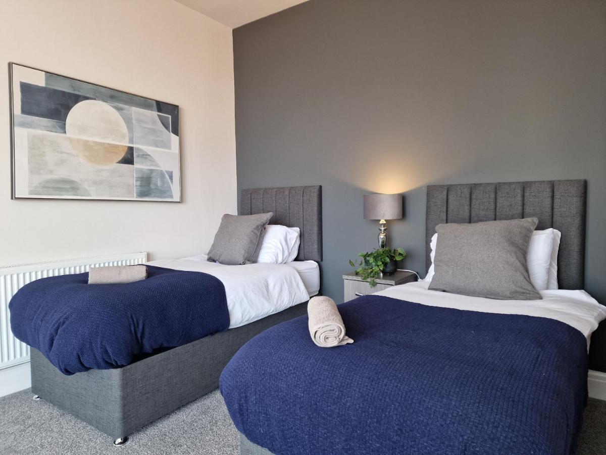Вилла Dysa St Chads House Блэкпул Экстерьер фото