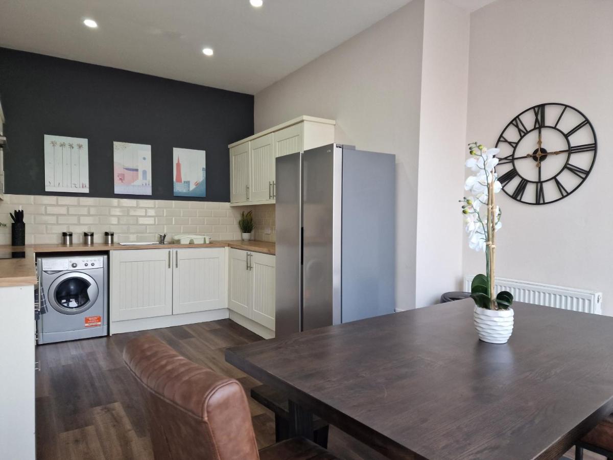 Вилла Dysa St Chads House Блэкпул Экстерьер фото
